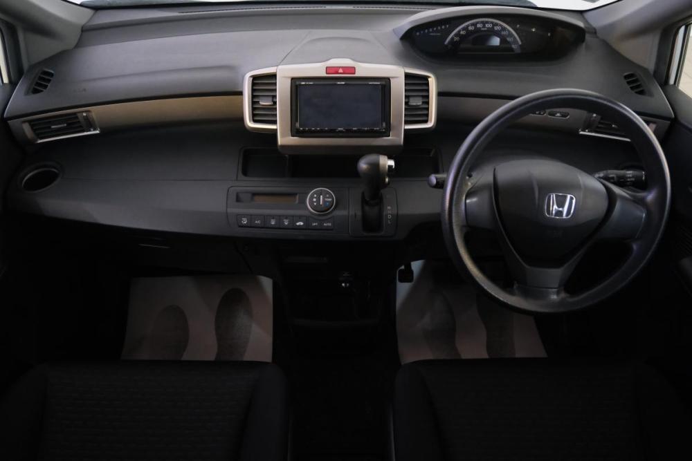 Honda Freed I Омск  - изображение 14
