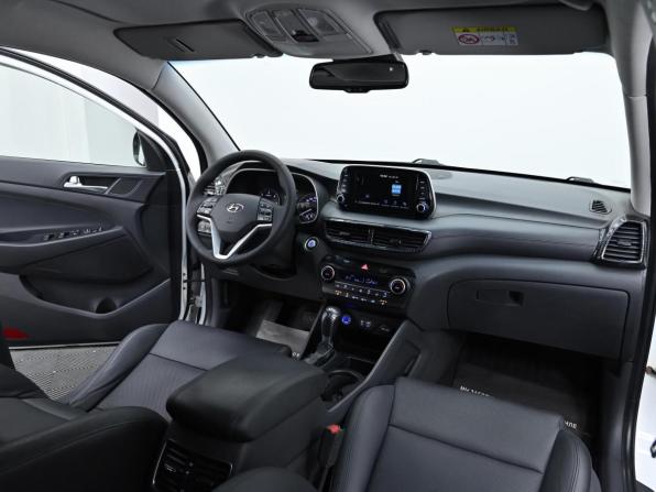 Hyundai Tucson III Рестайлинг с пробегом 2018 года, цена 1 899 000 рублей, 106000 км, внедорожник, Автокод Объявления