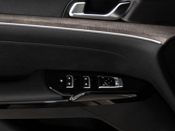 Kia K5 III с пробегом 2021 года, цена 2 398 000 рублей, 98551 км, седан, Автокод Объявления