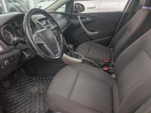 Opel Astra J с пробегом 2010 года, цена 448 000 рублей, 302000 км, хэтчбек, Автокод Объявления