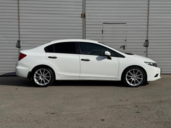 Honda Civic IX с пробегом 2012 года, цена 1 277 000 рублей, 175679 км, седан, Автокод Объявления