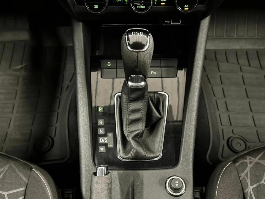 Skoda Octavia III (A7) Рестайлинг Санкт-Петербург  - изображение 13