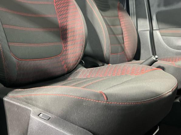 Renault Kaptur I с пробегом 2018 года, цена 1 500 000 рублей, 139680 км, внедорожник, Автокод Объявления