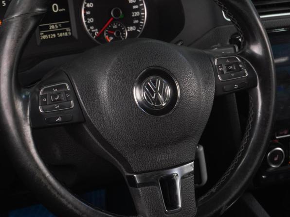 Volkswagen Jetta VI с пробегом 2012 года, цена 1 219 000 рублей, 205129 км, седан, Автокод Объявления