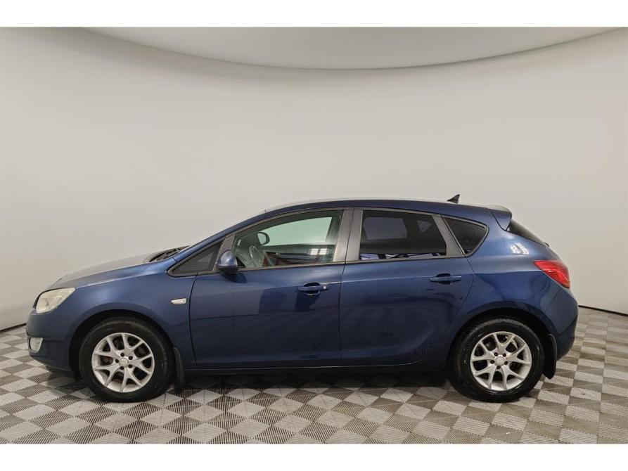 Opel Astra J Москва  - изображение 8