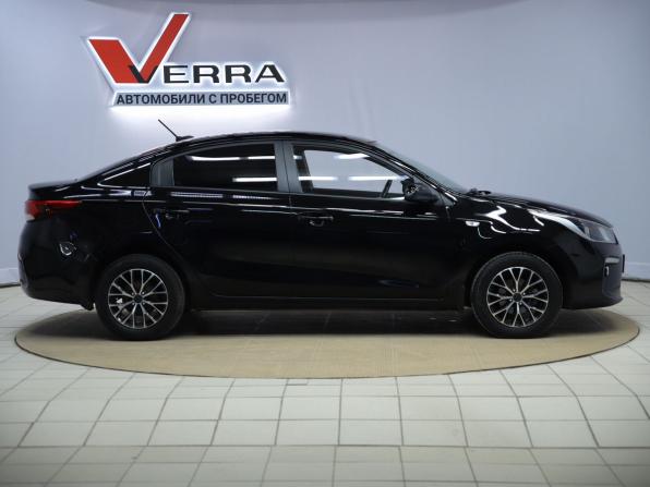 Kia Rio IV с пробегом 2018 года, цена 1 050 000 рублей, 233125 км, седан, Автокод Объявления
