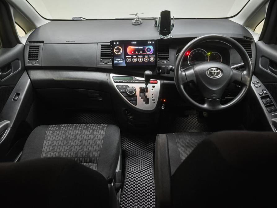 Toyota ISis I Рестайлинг Челябинск  - изображение 18