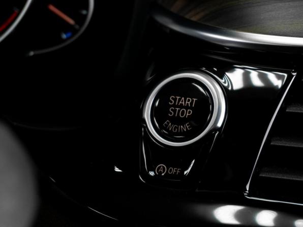 BMW 5 серии VII (G30/G31/G38) с пробегом 2018 года, цена 4 149 000 рублей, 165978 км, седан, Автокод Объявления
