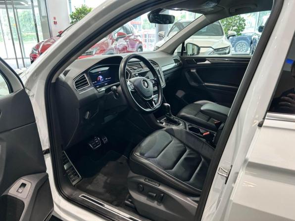 Volkswagen Tiguan II с пробегом 2018 года, цена 2 384 000 рублей, 136283 км, внедорожник, Автокод Объявления