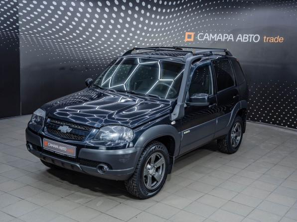 Chevrolet Niva I Рестайлинг с пробегом 2017 года, цена 732 000 рублей, 80317 км, внедорожник, Автокод Объявления