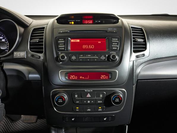 Kia Sorento II Рестайлинг с пробегом 2013 года, цена 1 799 900 рублей, 168000 км, внедорожник, Автокод Объявления
