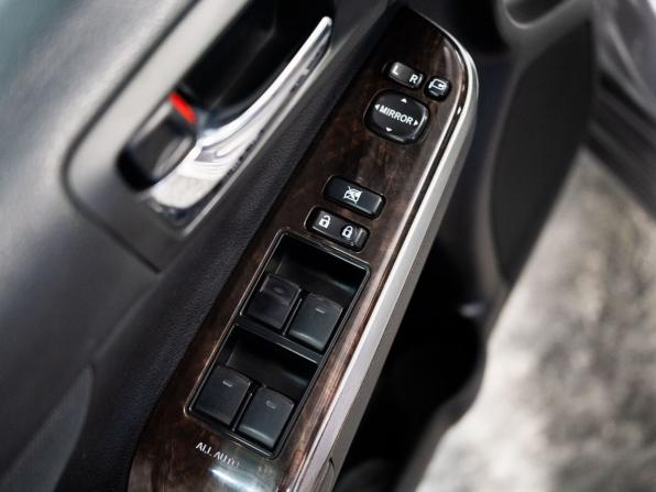 Toyota Camry VII (XV50) Рестайлинг с пробегом 2015 года, цена 2 130 000 рублей, 199146 км, седан, Автокод Объявления