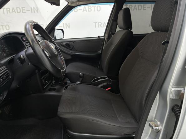 Chevrolet Niva I Рестайлинг с пробегом 2015 года, цена 580 000 рублей, 137000 км, внедорожник, Автокод Объявления