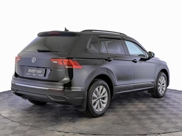 Volkswagen Tiguan II Рестайлинг с пробегом 2021 года, цена 3 260 000 рублей, 50963 км, внедорожник, Автокод Объявления