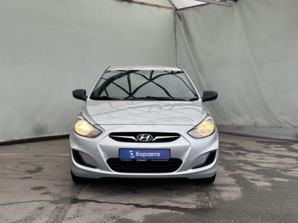 Hyundai Solaris I с пробегом 2013 года, цена 871 000 рублей, 174500 км, седан, Автокод Объявления