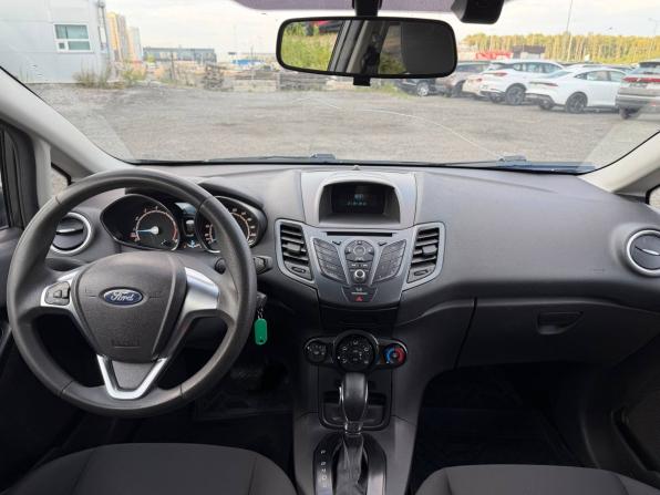 Ford Fiesta Mk6 Рестайлинг с пробегом 2017 года, цена 695 000 рублей, 154920 км, седан, Автокод Объявления