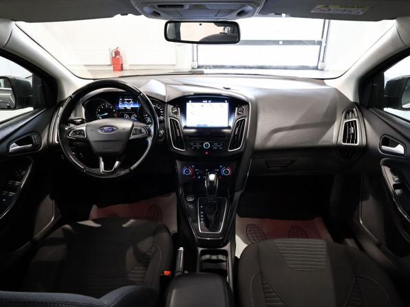 Ford Focus III Рестайлинг с пробегом 2017 года, цена 1 249 000 рублей, 91046 км, универсал, Автокод Объявления