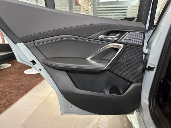 BMW X2 II (U10) с пробегом 2024 года, цена 5 971 950 рублей, 9779 км, внедорожник, Автокод Объявления