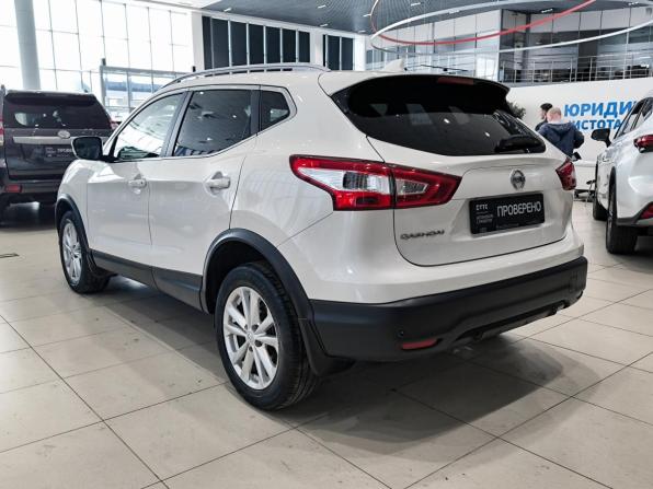 Nissan Qashqai II с пробегом 2017 года, цена 1 650 000 рублей, 129885 км, внедорожник, Автокод Объявления