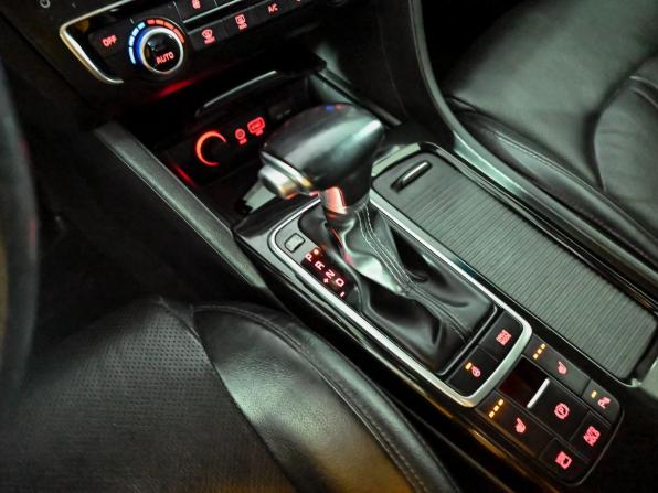 Kia Optima IV Рестайлинг с пробегом 2019 года, цена 2 200 000 рублей, 123610 км, седан, Автокод Объявления