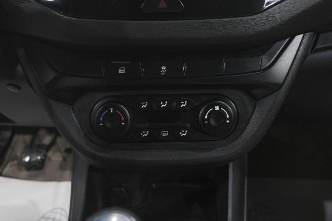 Lada (ВАЗ) Vesta I с пробегом 2016 года, цена 719 000 рублей, 142000 км, седан, Автокод Объявления