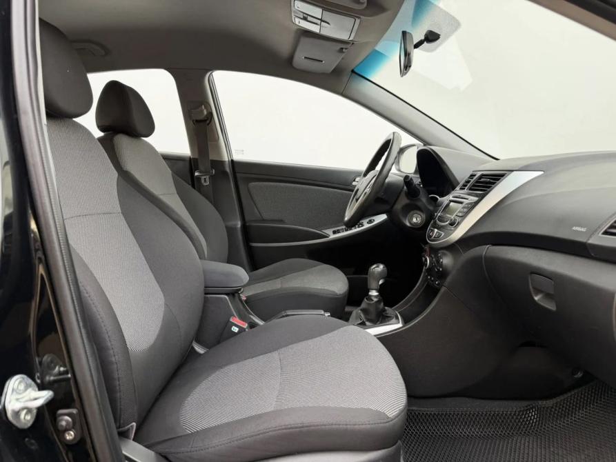 Hyundai Solaris I Москва  - изображение 10