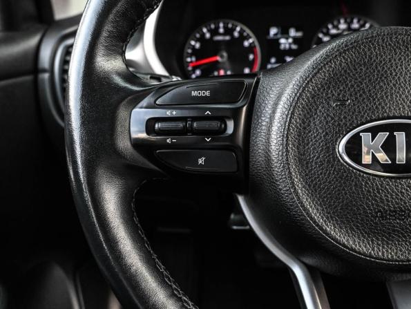 Kia Rio IV Рестайлинг с пробегом 2020 года, цена 1 534 000 рублей, 99678 км, седан, Автокод Объявления