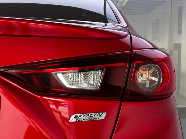Mazda 3 III (BM) Рестайлинг с пробегом 2017 года, цена 1 550 000 рублей, 133000 км, седан, Автокод Объявления