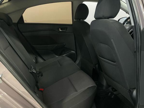 Hyundai Solaris II с пробегом 2019 года, цена 1 490 000 рублей, 93047 км, седан, Автокод Объявления