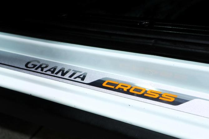 Lada (ВАЗ) Granta I Рестайлинг с пробегом 2023 года, цена 875 000 рублей, 30589 км, универсал, Автокод Объявления