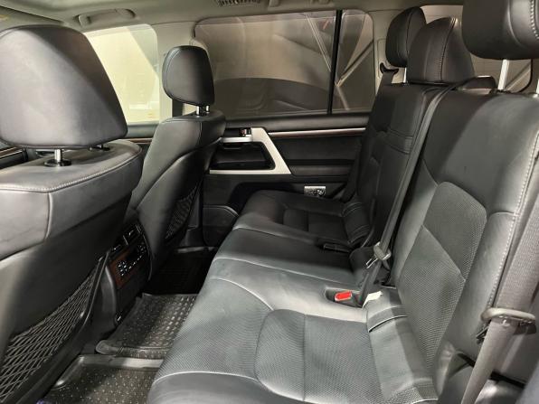 Toyota Land Cruiser 200 Series Рестайлинг 2 с пробегом 2016 года, цена 5 700 000 рублей, 133346 км, внедорожник, Автокод Объявления