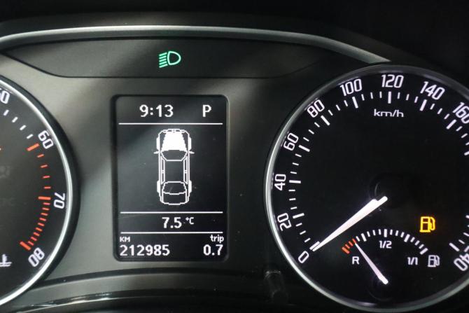Skoda Octavia II (A5) Рестайлинг с пробегом 2009 года, цена 599 000 рублей, 211000 км, лифтбек, Автокод Объявления