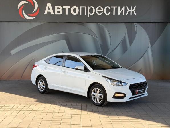 Hyundai Solaris II с пробегом 2019 года, цена 1 299 000 рублей, 98356 км, седан, Автокод Объявления