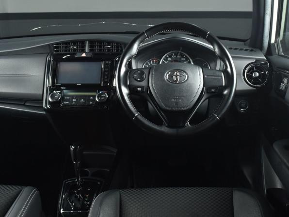 Toyota Corolla XI (E160 E170 E180) Рестайлинг 1 с пробегом 2015 года, цена 1 299 999 рублей, 144840 км, универсал, Автокод Объявления