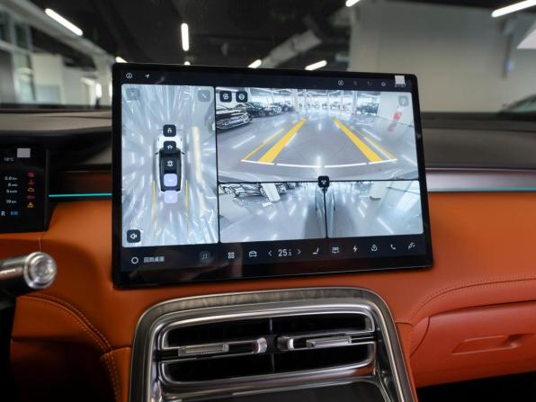 Geely Galaxy M7 с пробегом 2026 года, цена 3 650 000 рублей, 18 км, внедорожник, Автокод Объявления