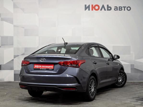 Hyundai Solaris II Рестайлинг с пробегом 2021 года, цена 1 490 000 рублей, 122526 км, седан, Автокод Объявления