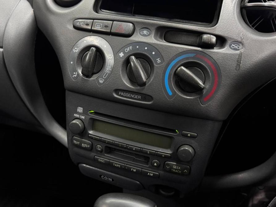 Toyota Vitz I (P10) Благовещенск  - изображение 20