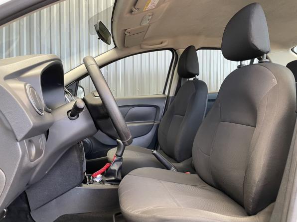Renault Logan II Рестайлинг с пробегом 2019 года, цена 757 000 рублей, 81528 км, седан, Автокод Объявления