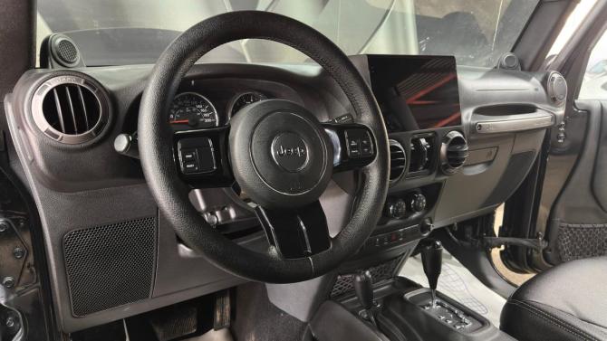 Jeep Wrangler III (JK) с пробегом 2013 года, цена 2 990 000 рублей, 73380 км, внедорожник, Автокод Объявления