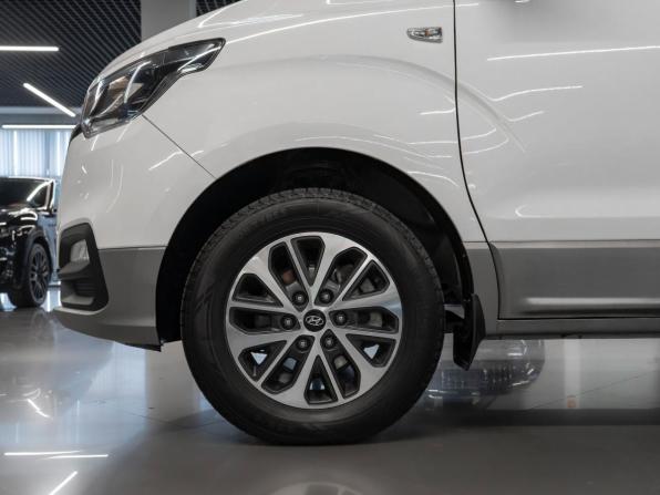 Hyundai Grand Starex I Рестайлинг 2 с пробегом 2020 года, цена 4 080 000 рублей, 71530 км, минивэн, Автокод Объявления