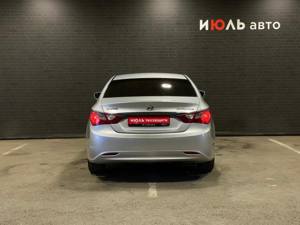 Hyundai Sonata VI (YF) с пробегом 2011 года, цена 1 080 000 рублей, 238035 км, седан, Автокод Объявления