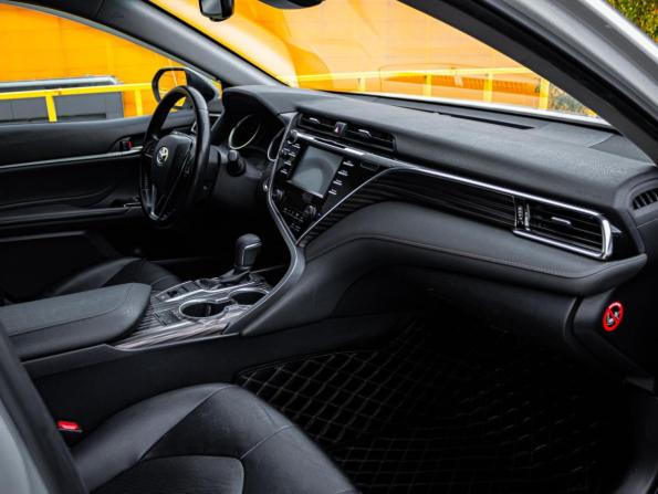 Toyota Camry VIII (XV70) с пробегом 2019 года, цена 2 569 999 рублей, 89987 км, седан, Автокод Объявления