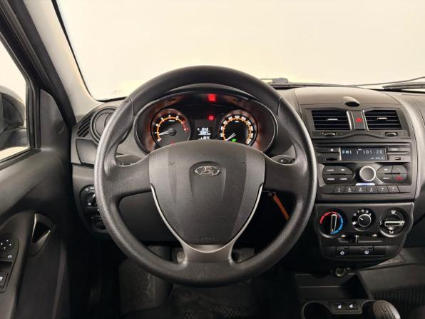 Lada (ВАЗ) Granta I Рестайлинг с пробегом 2023 года, цена 777 000 рублей, 38904 км, седан, Автокод Объявления