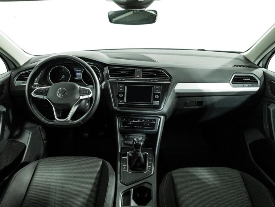 Volkswagen Tiguan II Рестайлинг Санкт-Петербург  - изображение 13