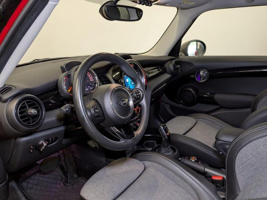 Mini Hatch III (F55/F56) Рестайлинг Москва  - изображение 15