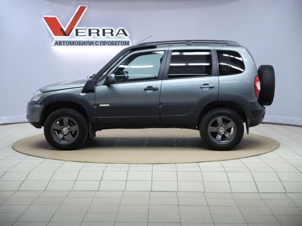 Chevrolet Niva I Рестайлинг с пробегом 2018 года, цена 520 000 рублей, 340372 км, внедорожник, Автокод Объявления