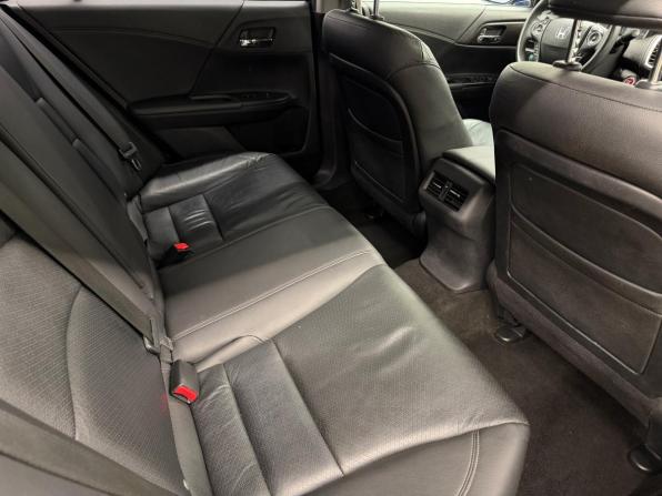 Honda Accord IX с пробегом 2013 года, цена 1 290 000 рублей, 274687 км, седан, Автокод Объявления