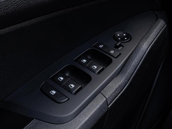 Kia Sportage V с пробегом 2024 года, цена 3 340 000 рублей, 42493 км, внедорожник, Автокод Объявления