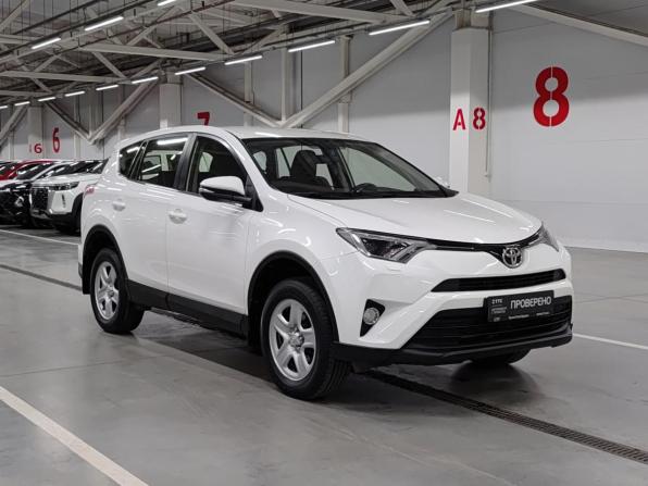 Toyota RAV4 IV (XA40) Рестайлинг с пробегом 2016 года, цена 2 200 000 рублей, 104000 км, внедорожник, Автокод Объявления