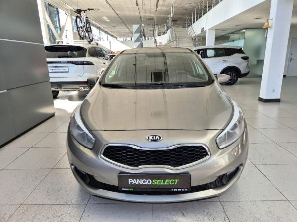 Kia Ceed II с пробегом 2013 года, цена 849 000 рублей, 172275 км, хэтчбек, Автокод Объявления
